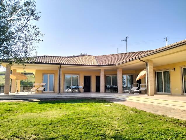 Armonia Real Estate managed Airbnb listing 1