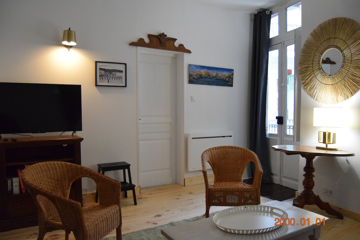 Popular Airbnb listing: The Andalusian Garden in Bagnères De Bigorre