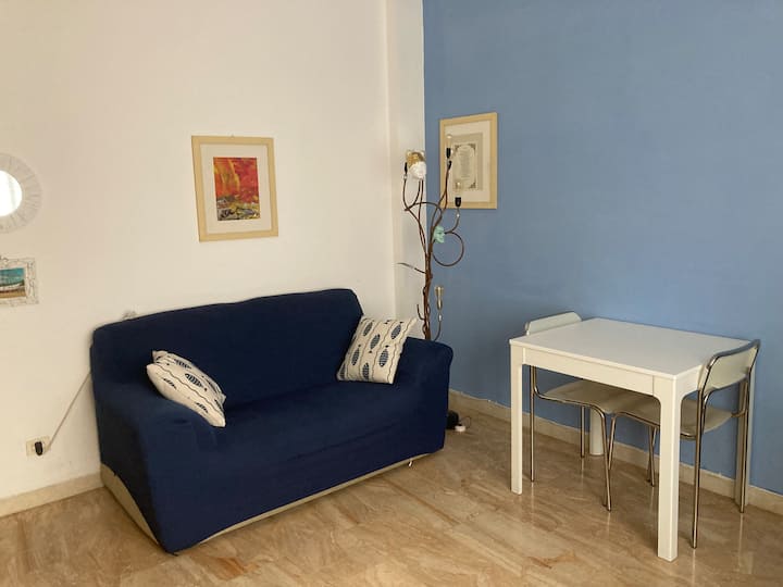 Appartamento Vicino Al Mare Con Garage. - Liguria