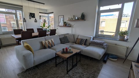 Top Airbnb: Modern & Stylish Apartment, 5 min to Central Stat. in Rotterdam Centrum