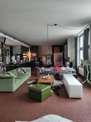 Storage Loft Apartment Sonnenallee gallery image 3