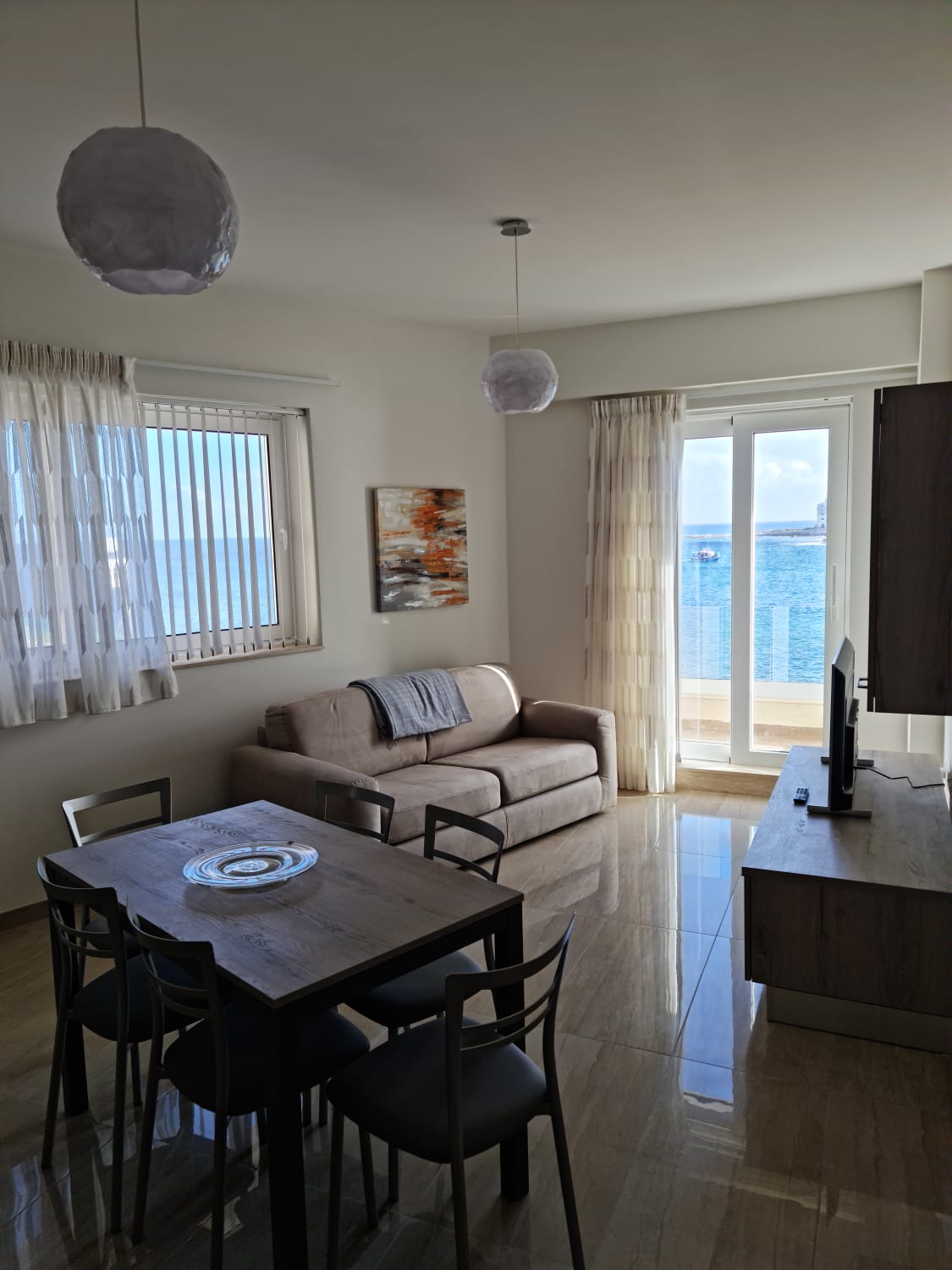 Modern sea-front two-bedroom apartment (Apt 1)