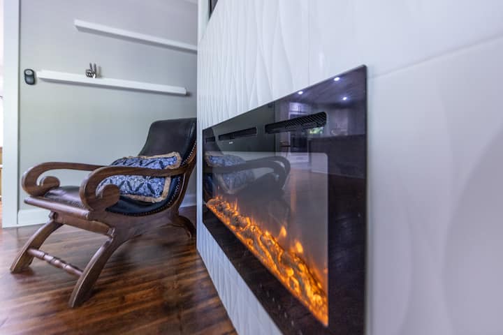 Stylish House Open Concept 2 Kingbedrooms 1 Office - Dunwoody, GA