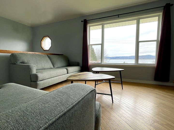 Holiday Home Ocean View - Ingonish Beach, NS