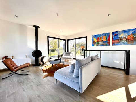 Top Airbnb: Morgat - Spacious and comfortable home in Crozon