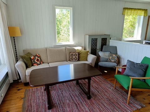 Popular Airbnb listing: Cabin with sea view in Møre Og Romsdal