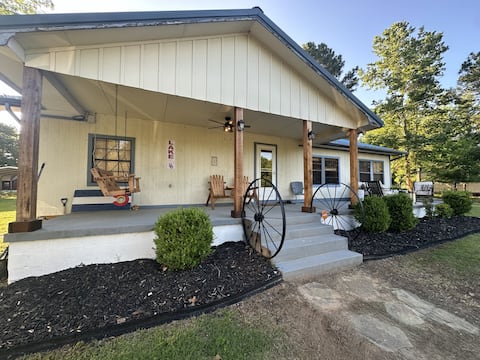 Bixby Cove Cottage - Lake Eufaula