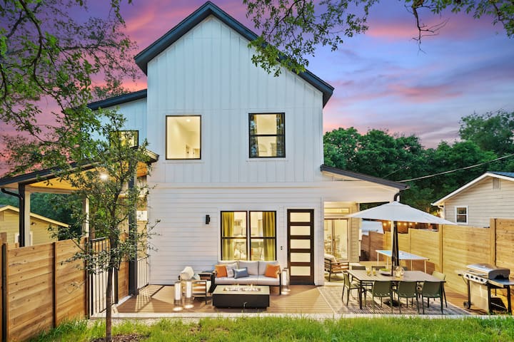 Modern 4BDRM in Trendy East ATX w/ Hot Tub & More!