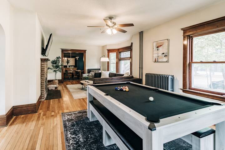 Spacious 1900s Home Minutes from Downtown St. Paul