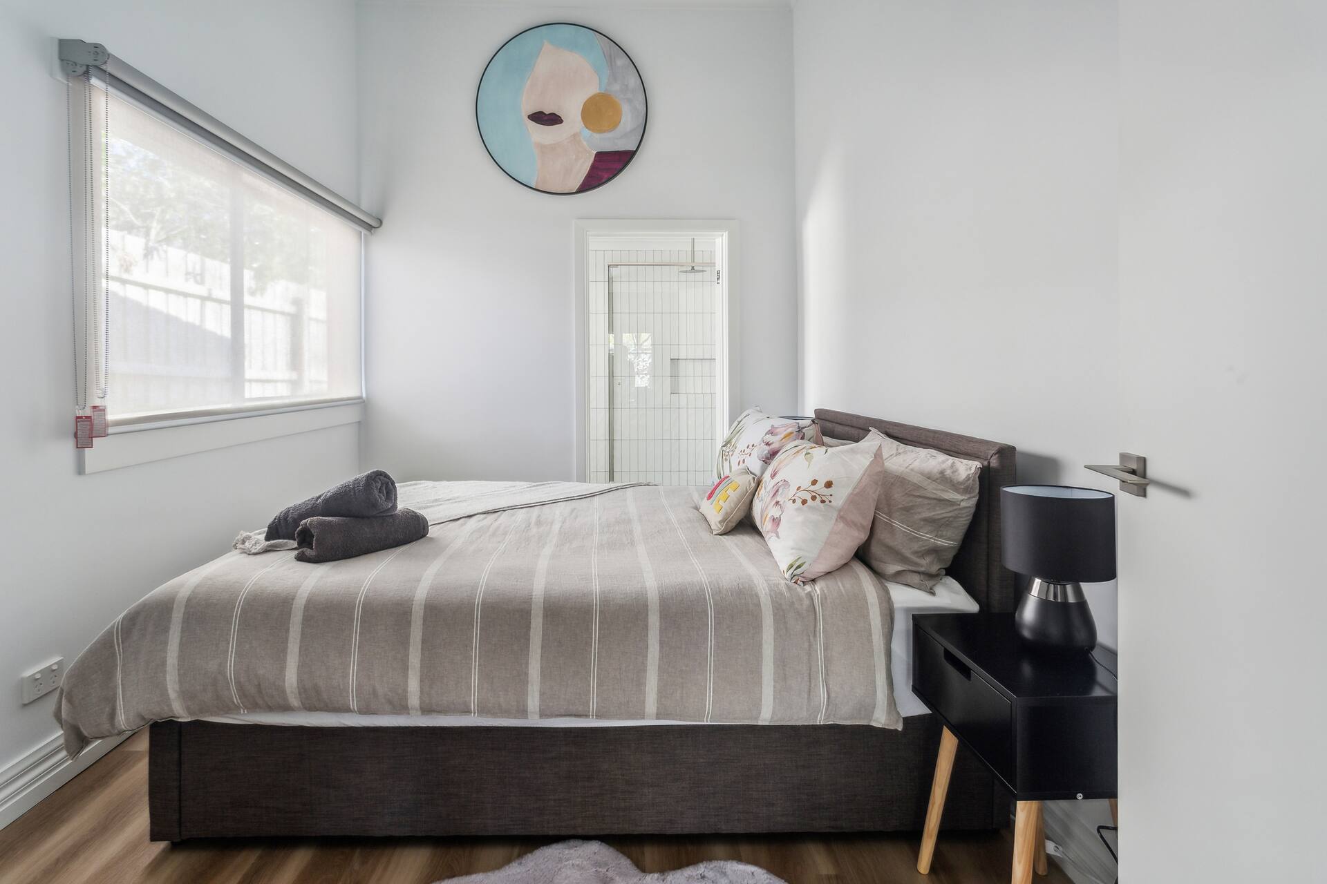 A Modern Coastal Stay in Dromana