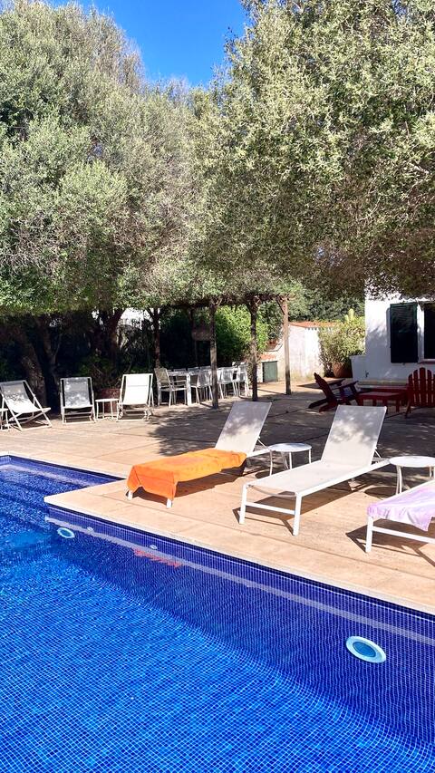 Preciosa casa con piscina