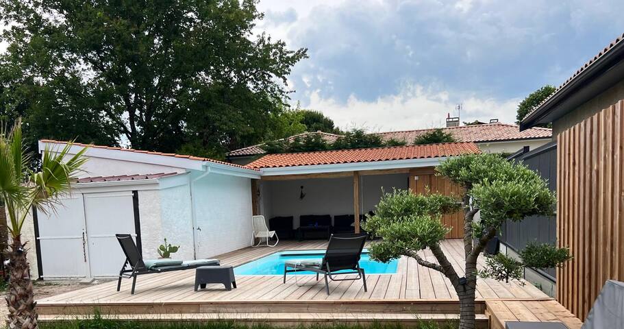 Maison avec piscine chauffée gallery image 2