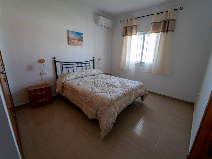 Dhomë gjumi 1