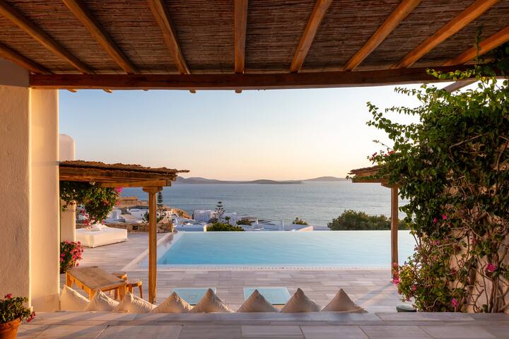 Villa Hariessa w/private pool, 5min from Town gallery image 4