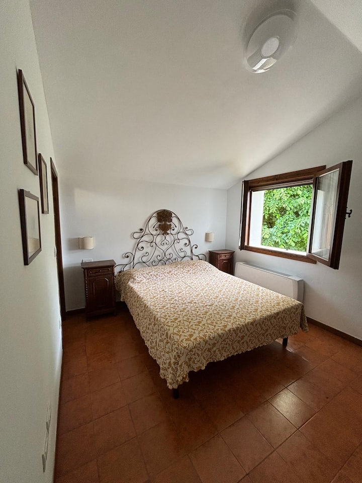 غرفة النوم 1