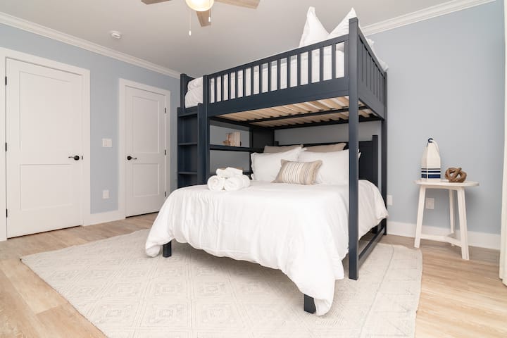  Krevat dopio dopio në katin e dytë (Dhoma e gjumit 2)