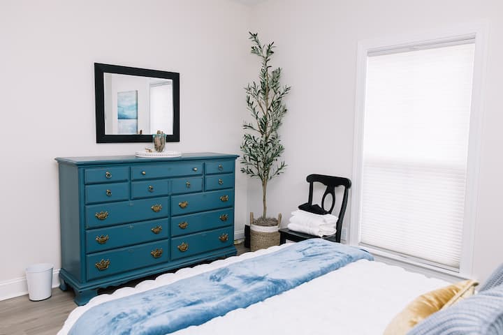 Hay mucho espacio de almacenamiento para tus artículos.