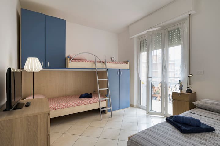 საძინებელი 1