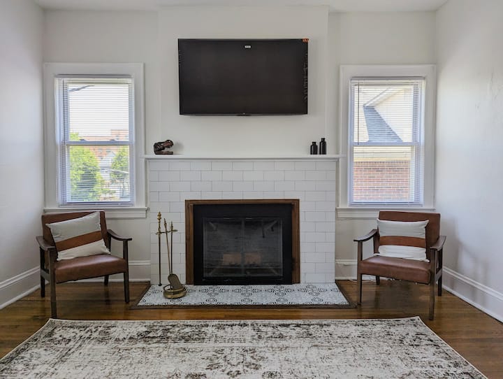 Nyc In 30, Cozy & Stylish Fleetwood Stay - Long Island, NY