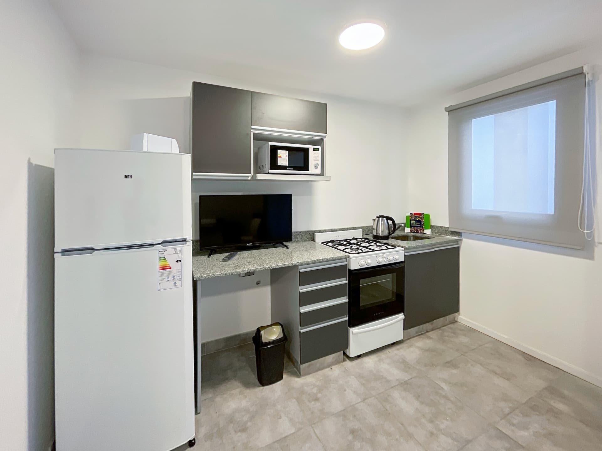 New 2 rooms with a Balcony in Almagro