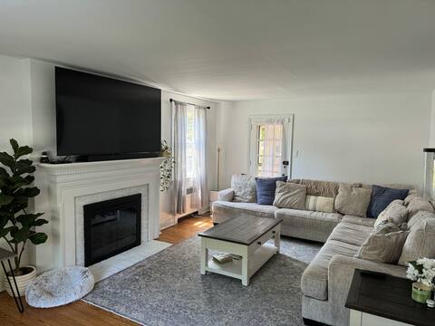 Cozy Colonial w/ Pvt Yard & Driveway
