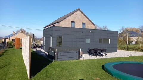 House in Porcheresse (Havelange) for 8 people