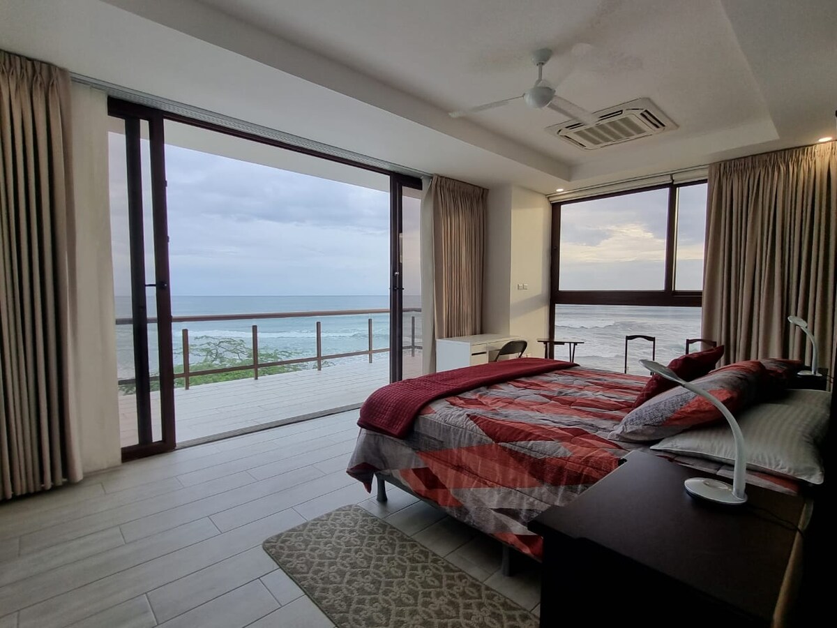 Disfruta de los mejores atardeceres sin necesidad de salir de la habitacion!