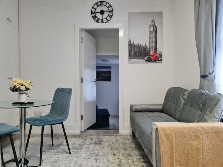 Stylish And Spacious, 1 Bedroom. Kensal Green Tube - Central London