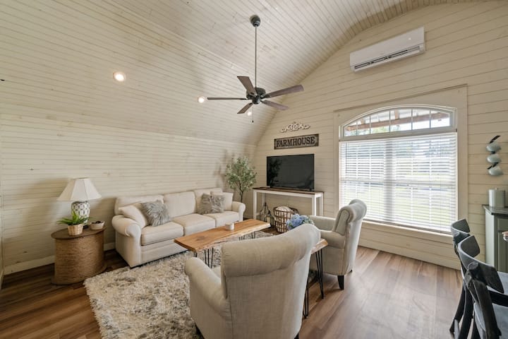 The Retreat At Willow Creek Farm - Fairhope, AL