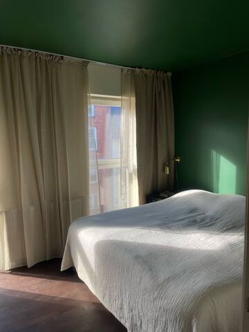 Townhouse w. private rooftop gallery image 3