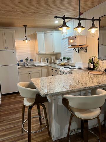 Ocean Breeze gallery image 2