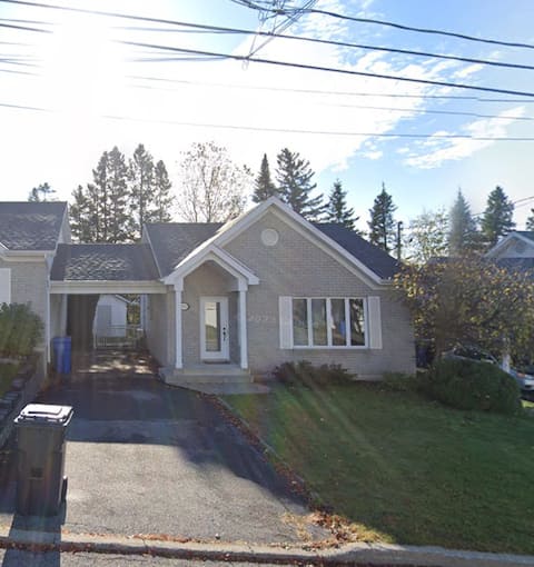 Cheerful house for you