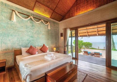 Beach Front Villa Sea View, 38sqm - Koh Kood