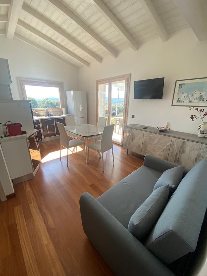 Appartamento Indipendente - Arzachena