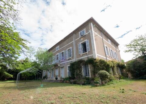 Le Château d'Olonzac - charme du XIXe siècle