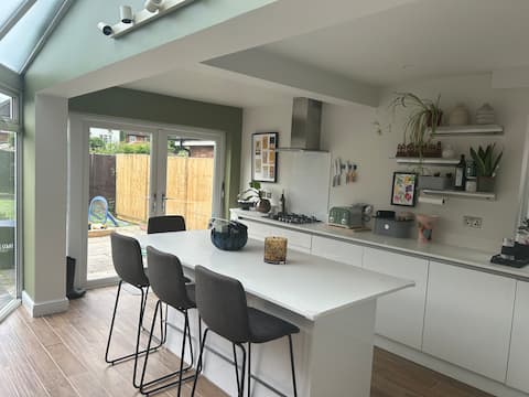 Beautiful family home in Marlow