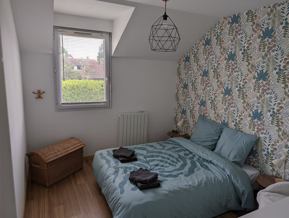 საძინებელი 1