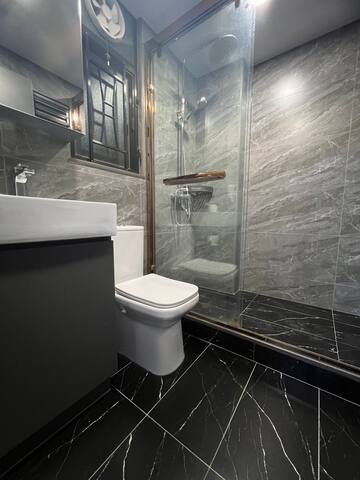 Apt.Three-Bedroom Apt. for 16@269 Hennessy Road gallery image 2