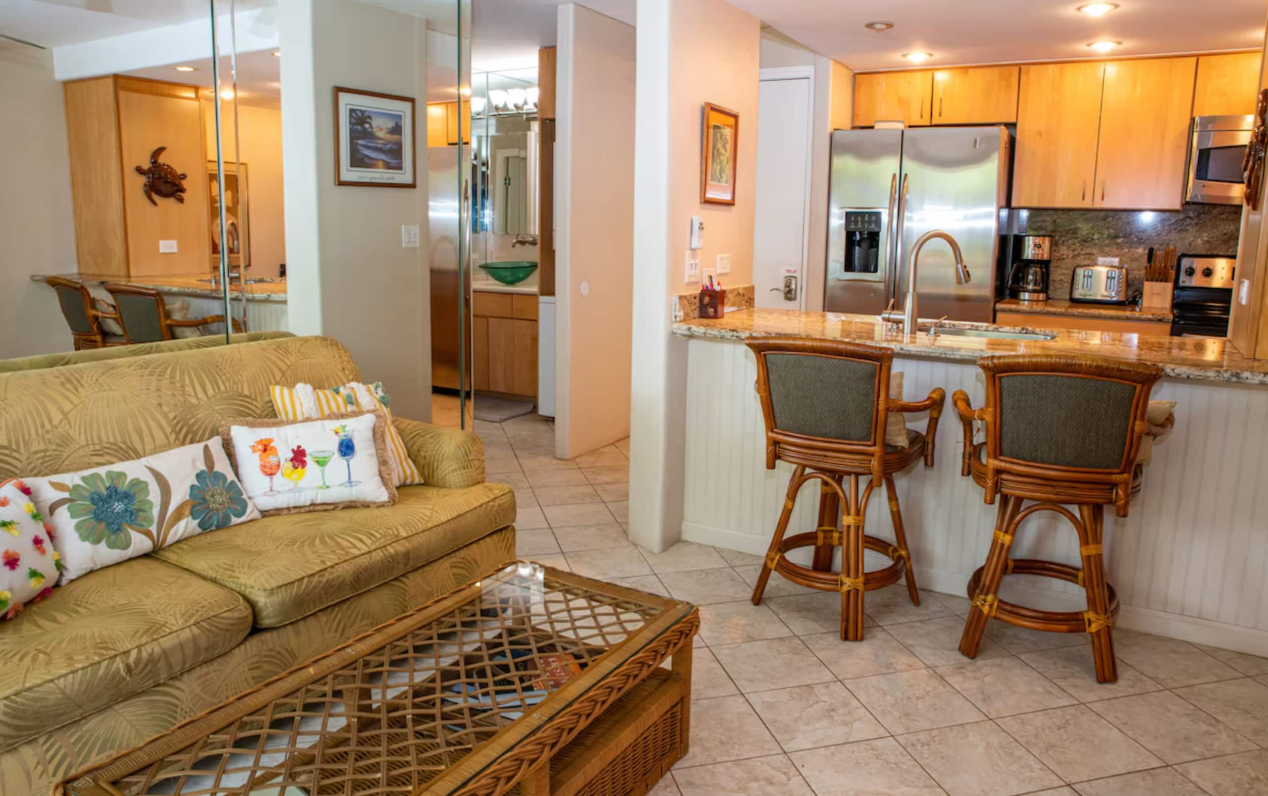 Condo in Kihei · ★4.91 · 1 bedroom · 2 beds · 1 private bath - Image 4