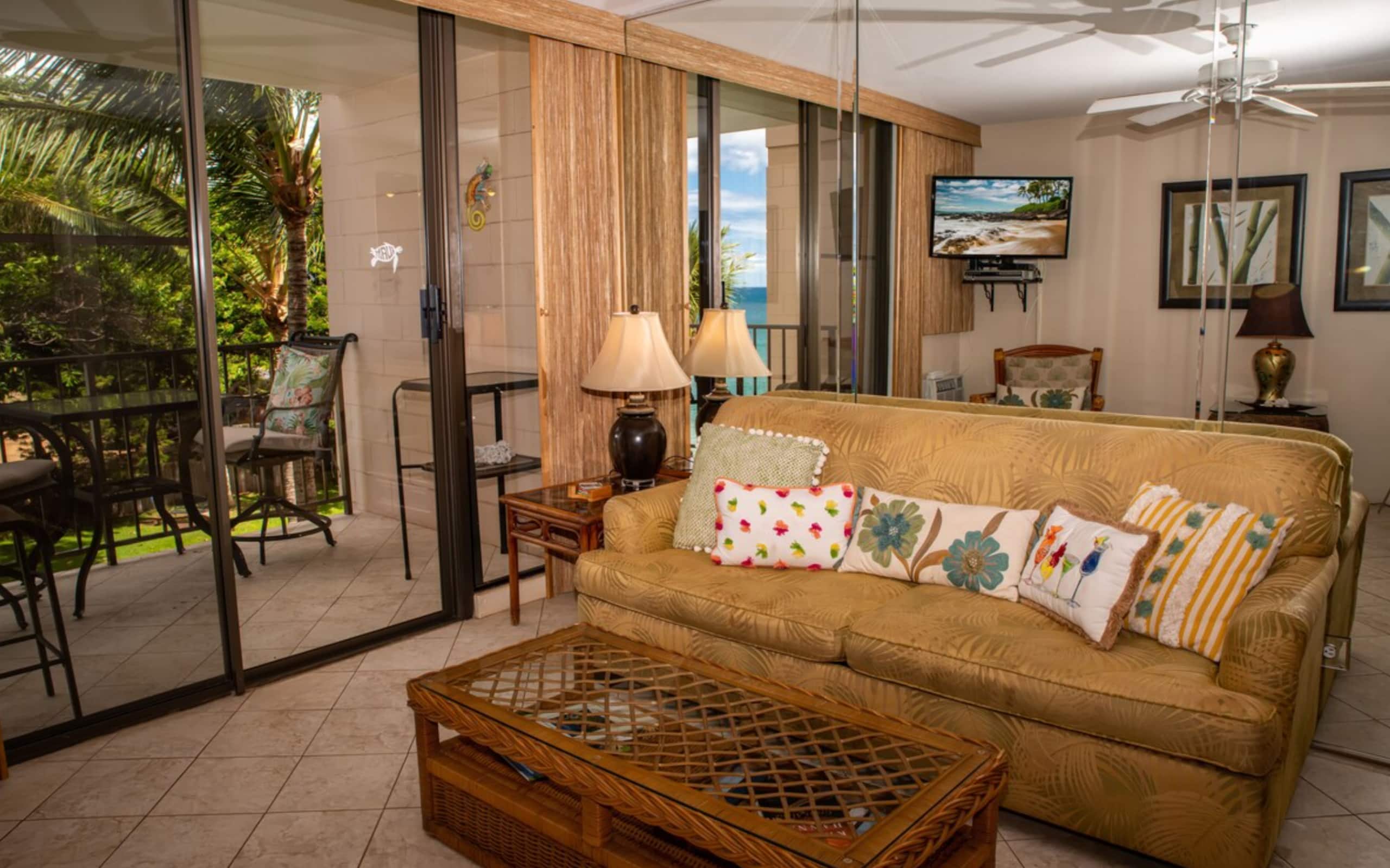 Condo in Kihei · ★4.91 · 1 bedroom · 2 beds · 1 private bath - Image 3
