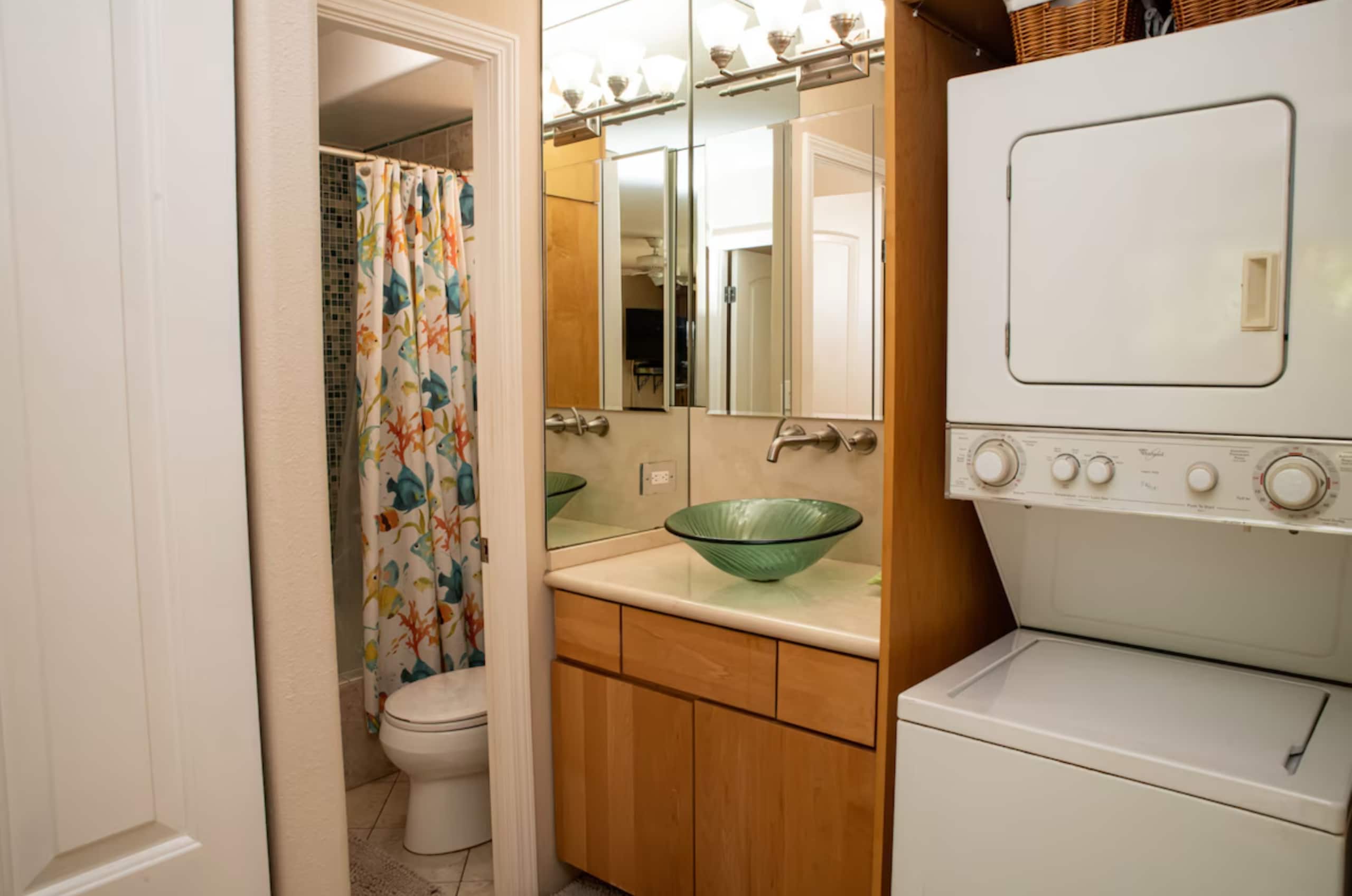 Condo in Kihei · ★4.91 · 1 bedroom · 2 beds · 1 private bath - Image 15