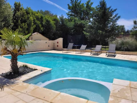 Beautiful villa in the countryside with pool