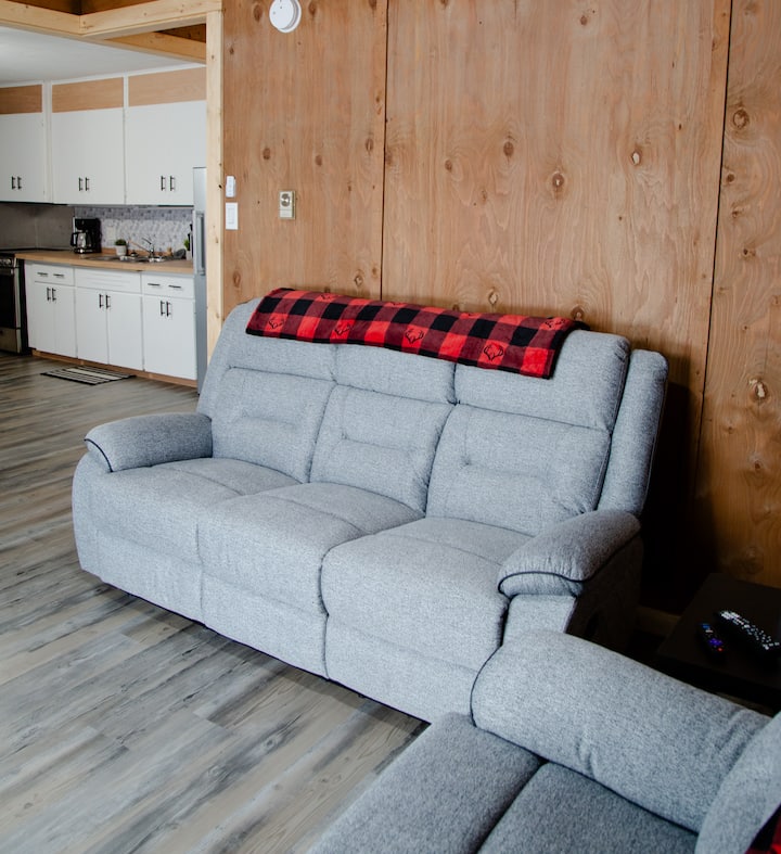 Hecla Causeway Cabin - Manitoba