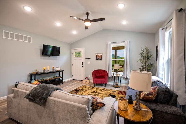 Rrg Hollerwood Starlink Wi-fi No Cleaning Fee - Irvine, KY