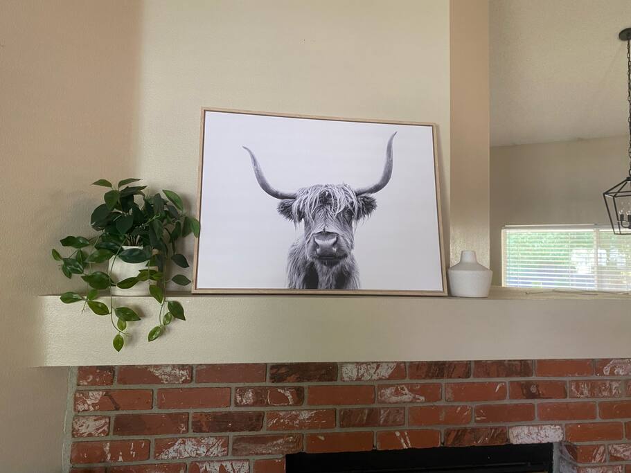 Airbnb Cozy 3bd + 2ba Silvercreek Home!