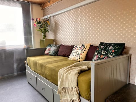 Cozy studio incl. 2 bikes