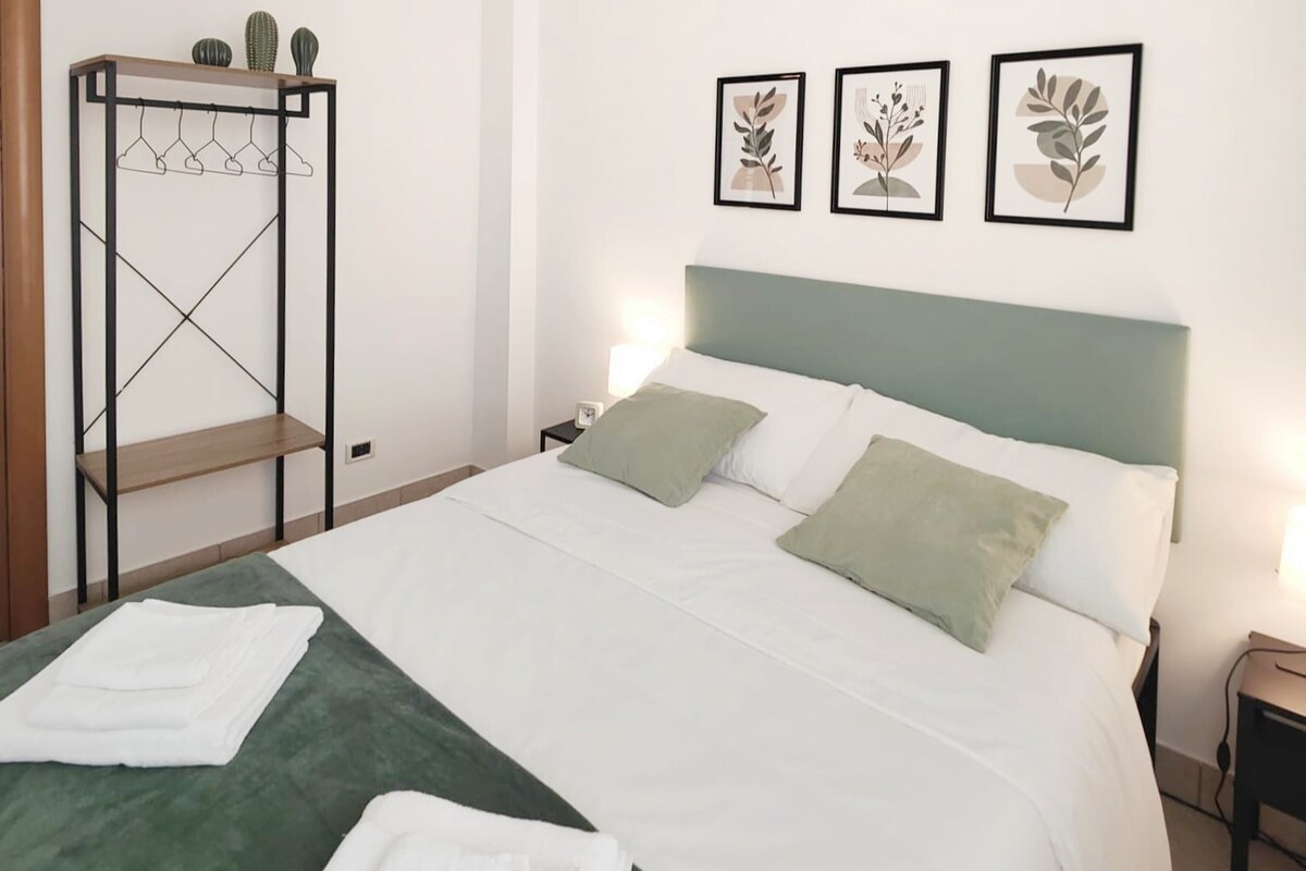 Dormitorio  (cama 140x190)