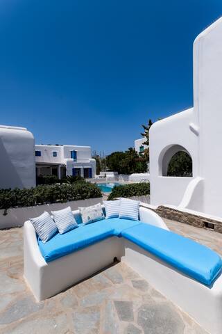 Olive Tree Maisonette Mykonos Town Villa gallery image 3