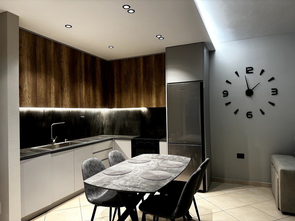 Listing 1163550982346133899