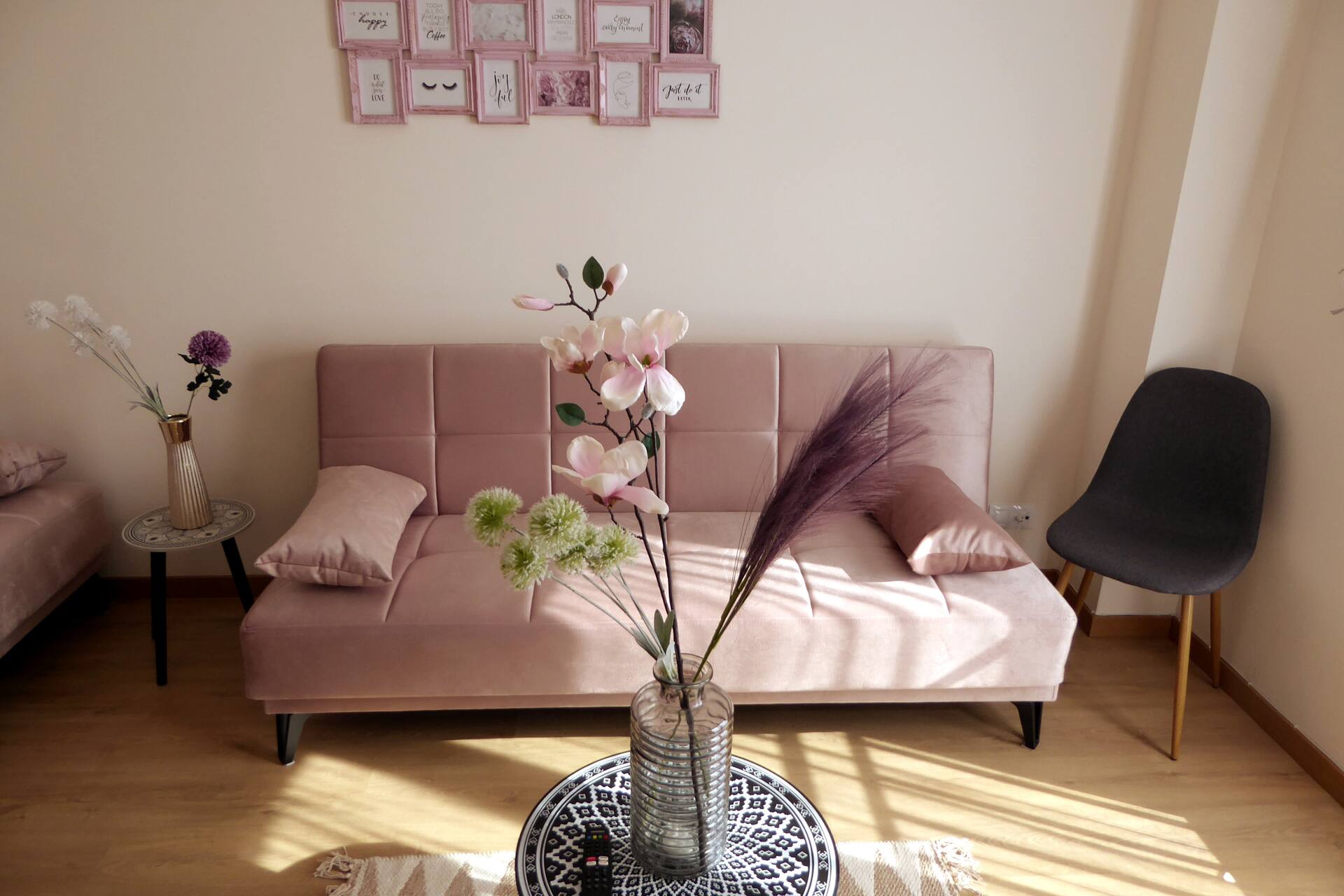Esther's Apartments, El Tejo Apartment